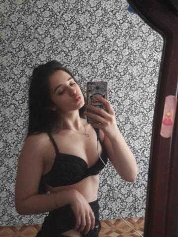 Ева